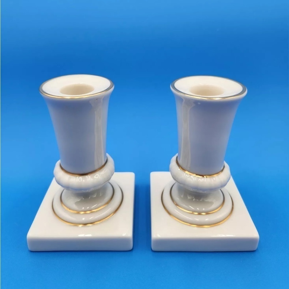 Lenox Vintage Candle Stick Taper Holders Gold Trim Contrast Set of 2